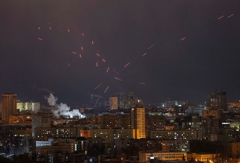 The US proposes rival UN action against Ukraine and captures it against Europe