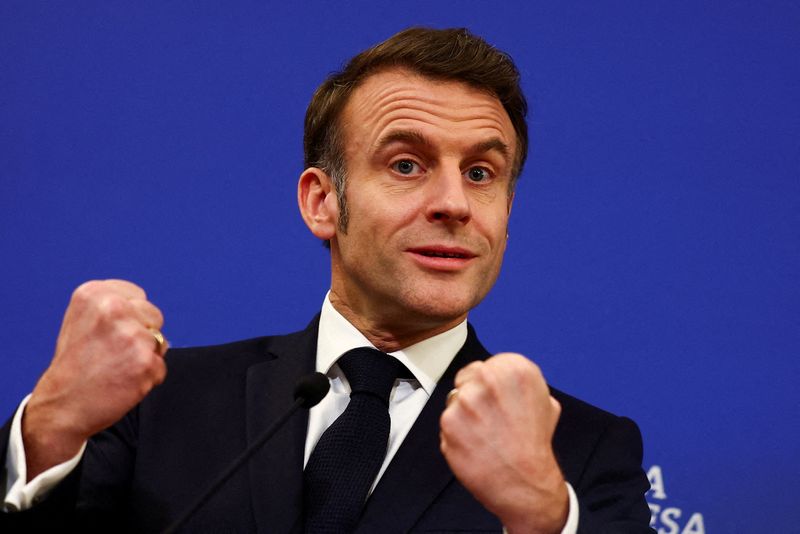 French Macron is ready to discuss European nuclear deterrence