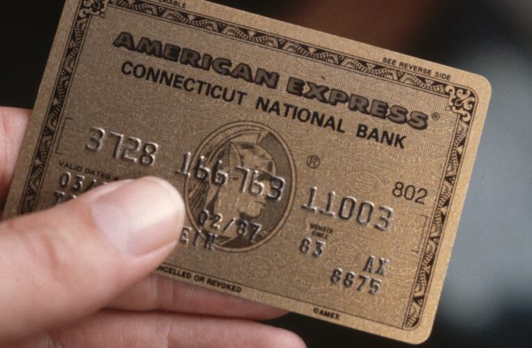 CEO spends 1.83 million AMEX points to pay the surprising tariff bill